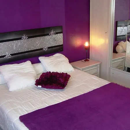 度假居 马斯蒙特贝罗度假屋 *